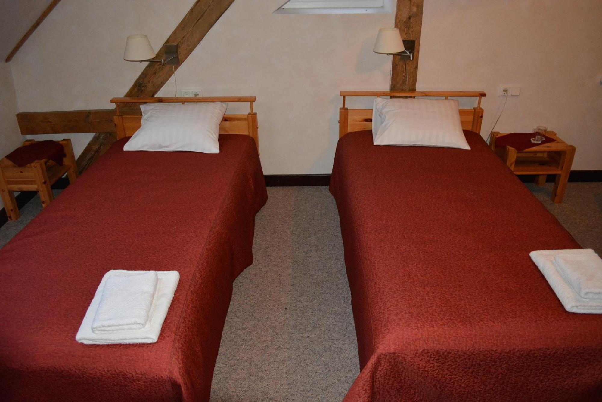 Hotel Viesu Nams Mezvidi Talsi Camera foto